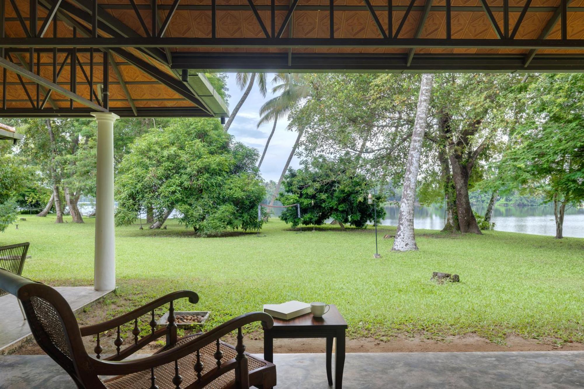 Cranganor History Cafe & Riverside Chateau North Paravur エクステリア 写真