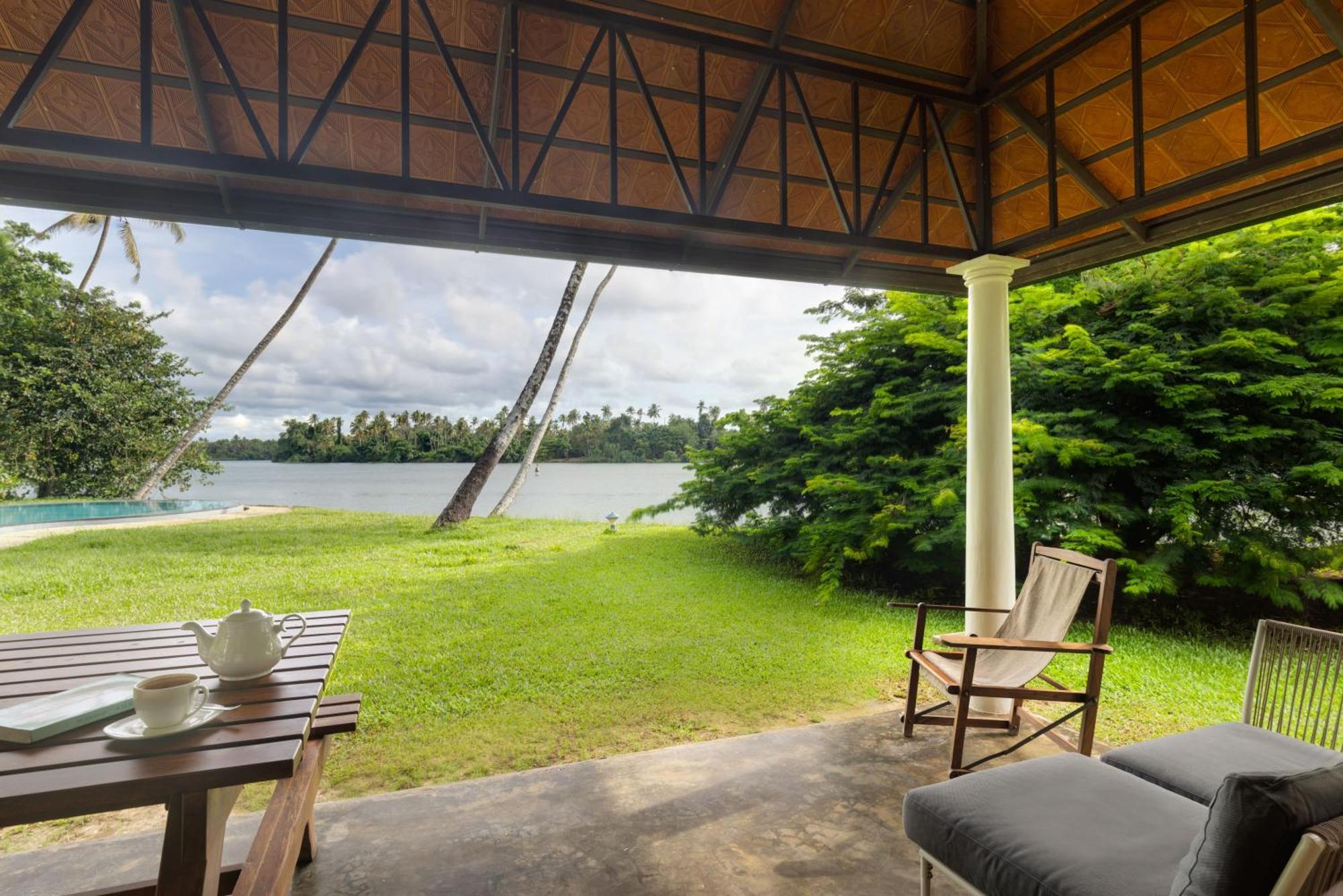 Cranganor History Cafe & Riverside Chateau North Paravur エクステリア 写真